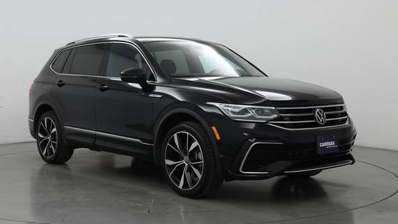 VOLKSWAGEN TIGUAN 4MOTION 2022 3VV4B7AX8NM167969 image